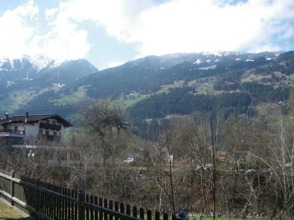 Haus Peter Schiestl Apartment Zell am Ziller Exterior photo